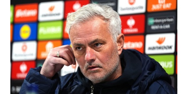 José Mourinho ja Manchester United: Seitsemän vuotta kestänyt ennustus täyttyi José Mourinho ja Manchester United: Seitsemän vuotta kestänyt ennustus täyttyi